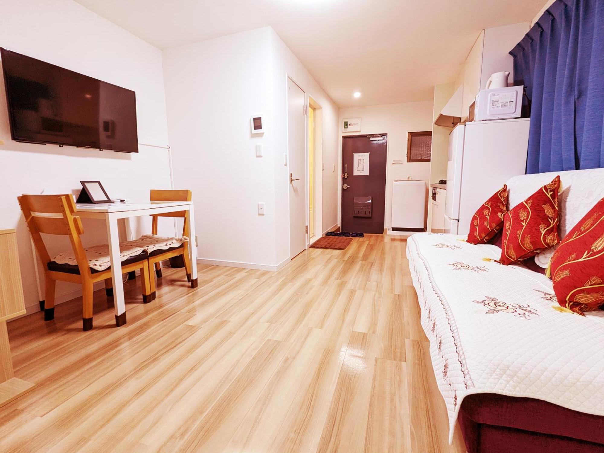 Rosenheim Tokyo Shinjuku Токио Номер фото