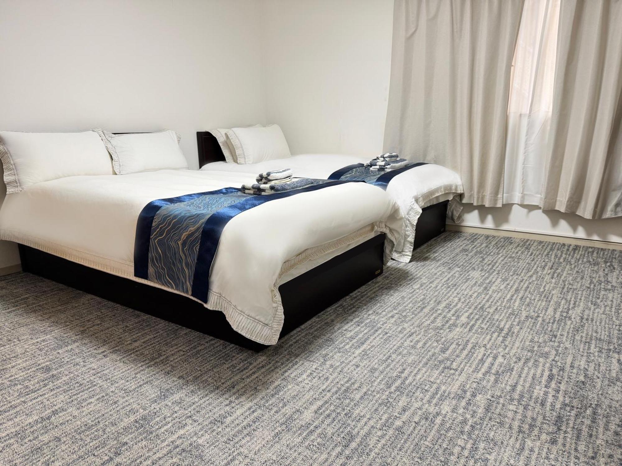 Rosenheim Tokyo Shinjuku Токио Экстерьер фото